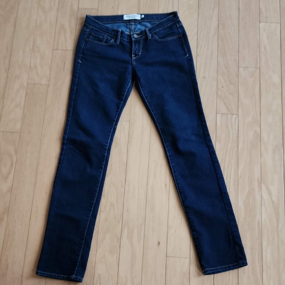 Abercrombie & Fitch Dark Blue Skinny Jeans Size 0S